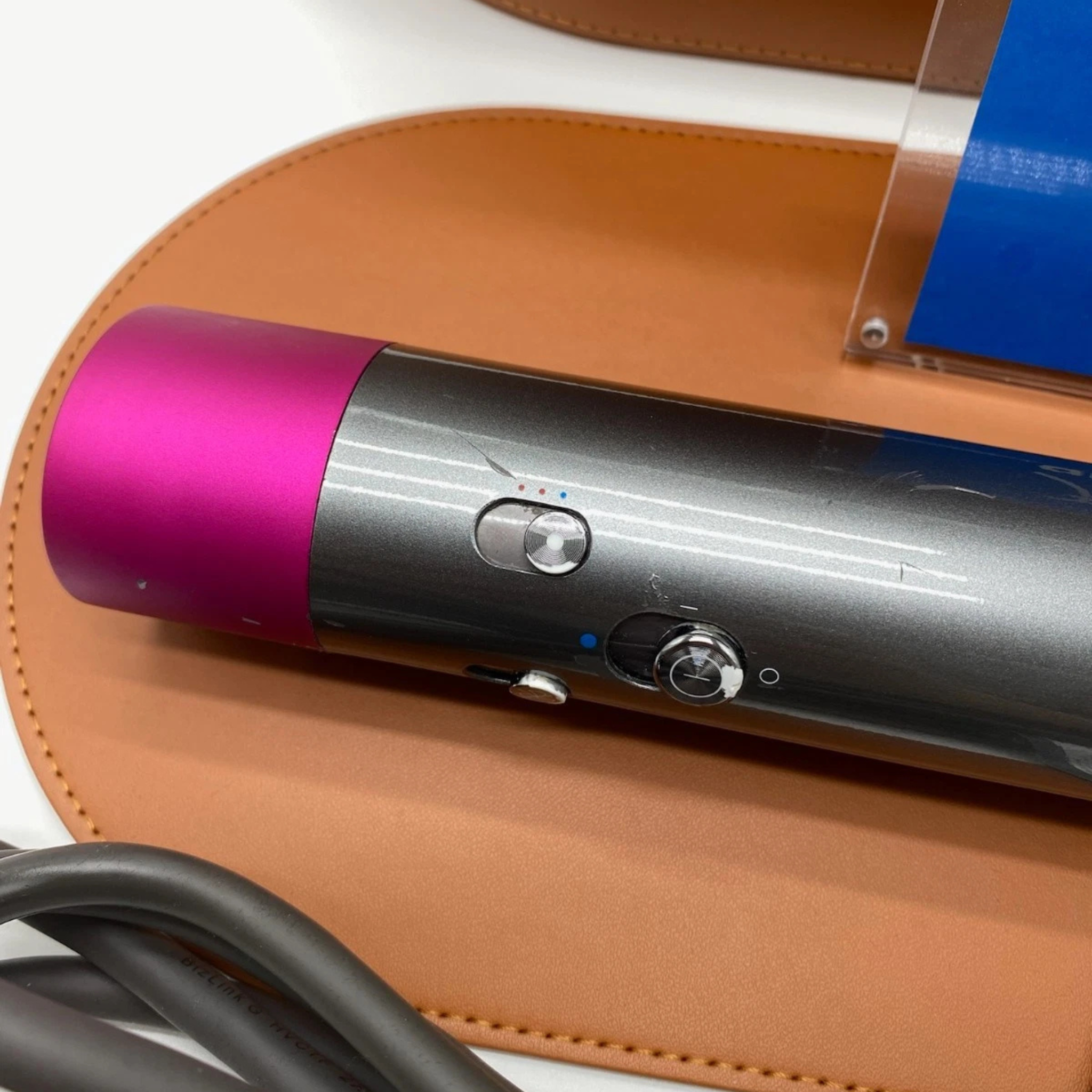 Secador Buclera Dyson Airwrap 220v Nuevas Color Fucsia/plata