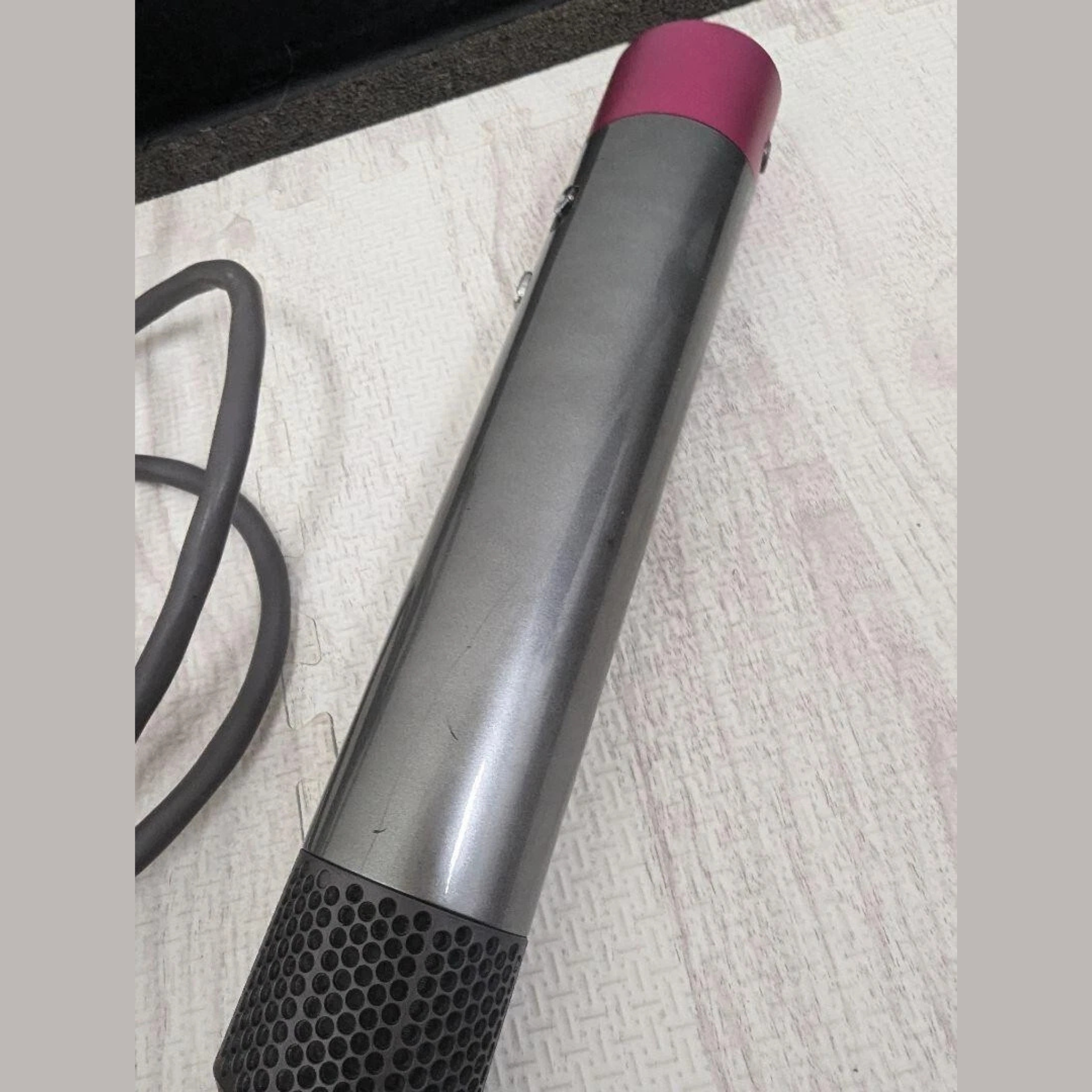 Secador Buclera Dyson Airwrap 220v Nuevas Color Fucsia/plata